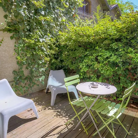 Triplex Climatisation Et Parking Proche Centre Lyon * Caluire-et-Cuire